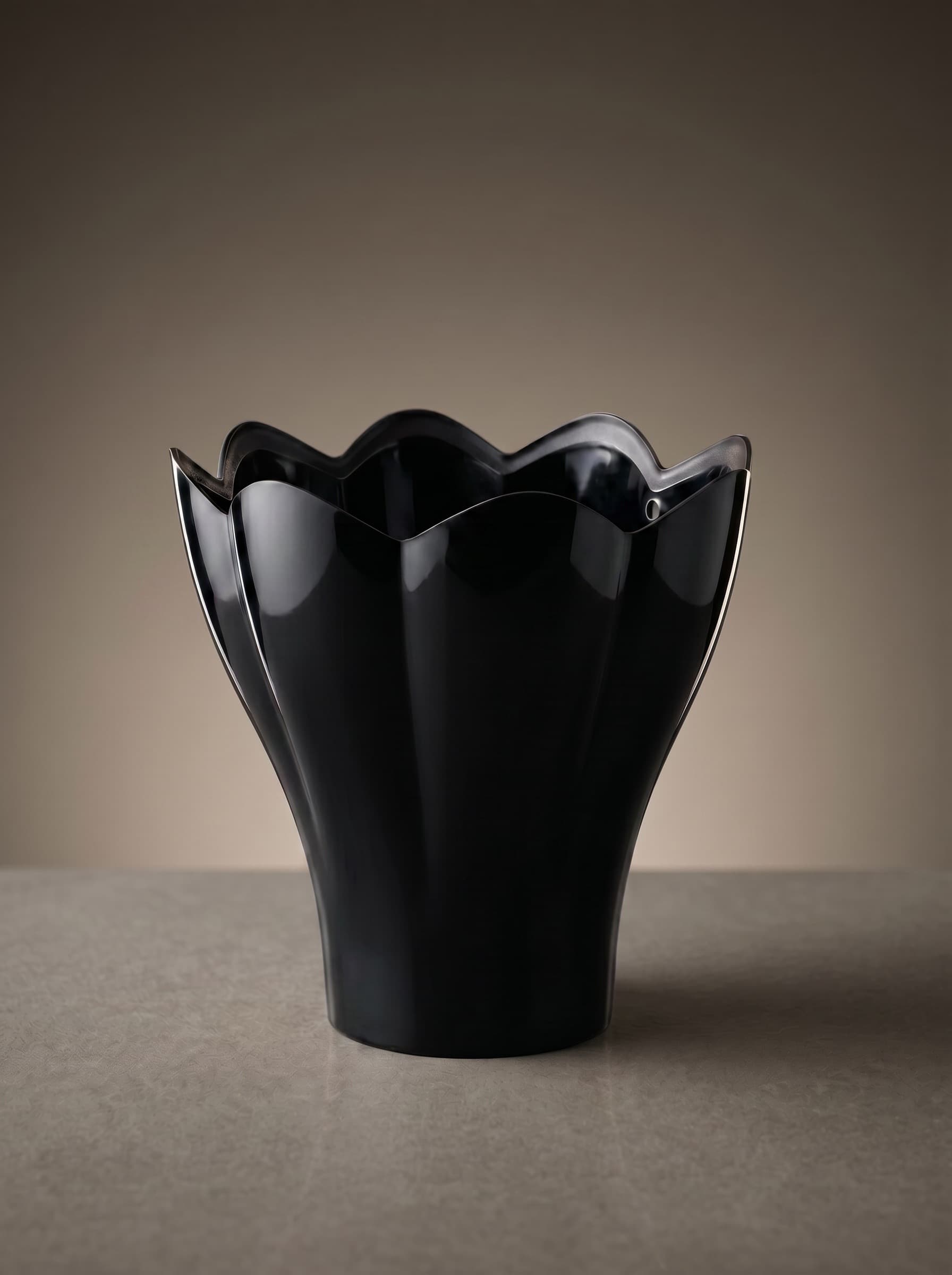 WK Cup Rain Chain — Samurai Black